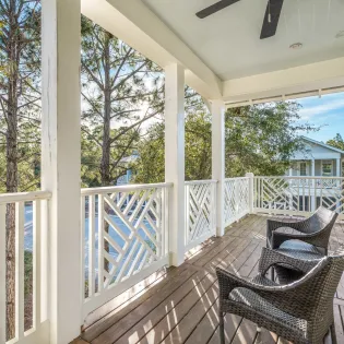 1.2 coral cottage 84 exterior