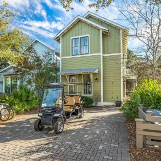 1.5 coral cottage 84 exterior