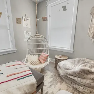 13.1 daydream believer  seagrove  13 sitting area