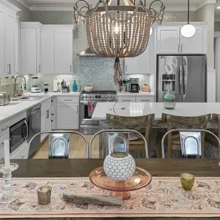 3 daydream believer  seagrove  13 kitchen