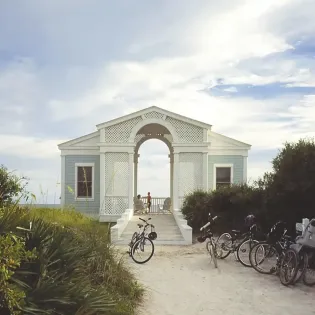 4 seaside amenities june 2025
