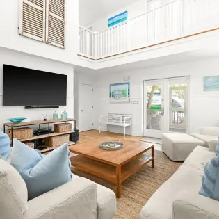 40 sea47 main house only new pics june 2025