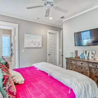 5.1 daydream believer  seagrove  13 primary bedroom