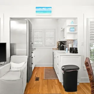 90 sea47 carriage house only new pics june 2025