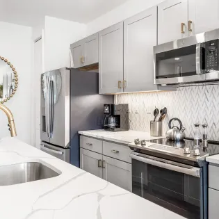 designer gulf place condo 20