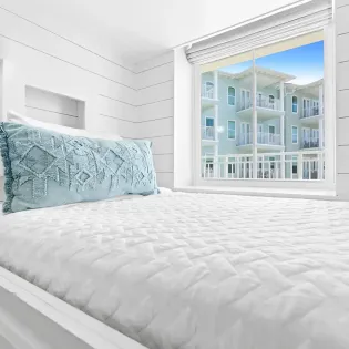 designer gulf place condo 34