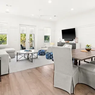 maison de la mer reshoots dec 25 26