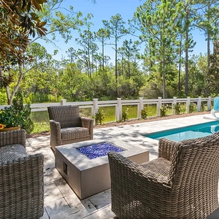 pine lily oasis 94