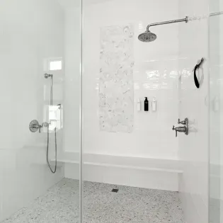 pomp in paradise 103