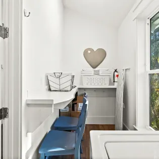 the sun kiss reshoot dec 25 72