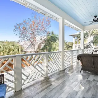 the sun kiss reshoot dec 25 80