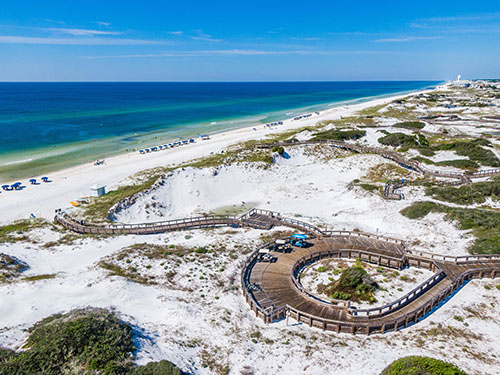Gulf-front luxury vacation rentals in Watersound and Inlet Beach with fall foliage and coastal views
